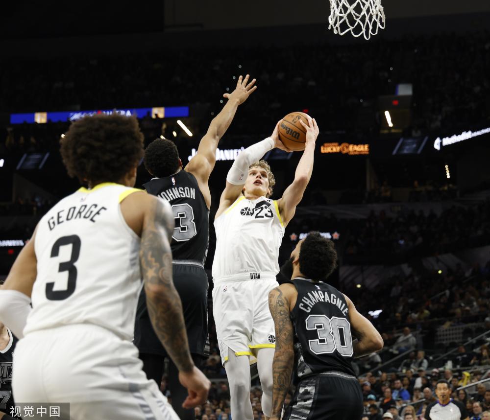 使该队在后 使该队在后